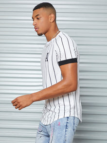 Men Striped And Letter Graphic Raglan Sleeve Curved Hem Tee