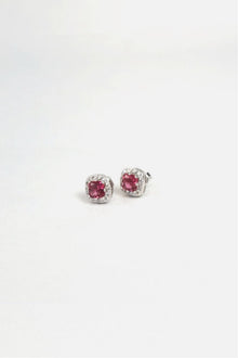 Center Gem Halo Stud