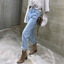BGTEEVER Vintage High Waist Straight Jeans Pant for Women Streetwear Loose Female Denim Jeans Buttons Zipper Ladies Jeans 2021