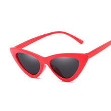 Women Vintage Cat Eye Sun Glasses Retro Fashion Sunglasses Women Triangular Sun Glasses Eyewear Oculos De Sol UV400