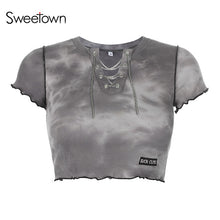 Sweetown Tie Dye Print Short Sleeve V-Neck Chain Women Crop Top Shirt Summer Streetwear Fashion Casual Knitted Female T-Shirt